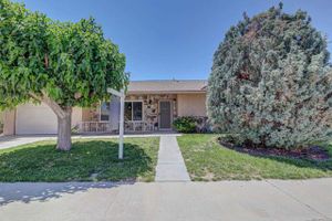 1161 W WESTMONT AVE, HEMET, CA