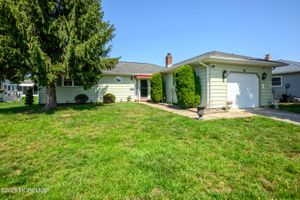 16 PAVILION ST, TOMS RIVER, NJ