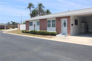 12400 PARK BLVD APT 111, SEMINOLE, FL