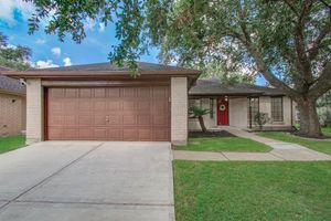 806 COUNTRY PLACE BLVD, PEARLAND, TX
