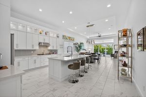 10050 REGENCY WAY, PALM BEACH GARDENS, FL