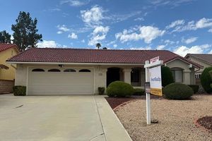 1389 PEPPER TREE DR, HEMET, CA