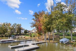 25566 SEAGULL DR, LANCASTER, SC