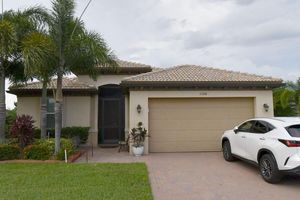 11320 SW LAKE PARK DR, PORT SAINT LUCIE, FL