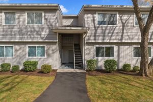 148 FLINTLOCK WAY D, YORKTOWN HEIGHTS, NY