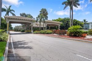 3004 PORTOFINO ISLE K4, COCONUT CREEK, FL