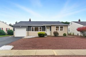119 CASTLETON DR, TOMS RIVER, NJ