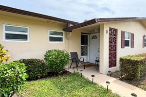 2966 CROSLEY DR D, WEST PALM BEACH, FL