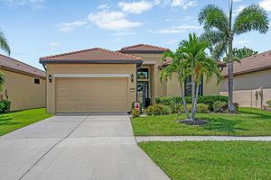 328 LAUREL FALLS DR, APOLLO BEACH, FL