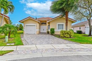 7602 NW 99TH TER, TAMARAC, FL