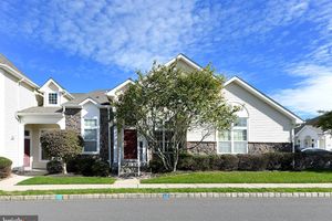 802 SCHINDLER DR N, MONMOUTH JUNCTION, NJ