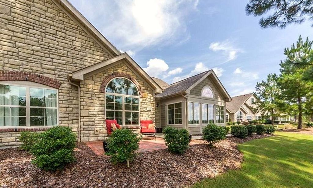 Landscaped Outdoor Patios
