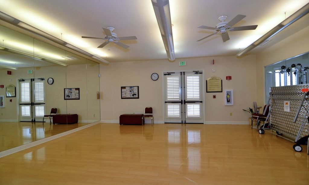 Aerobics & Dance Studio