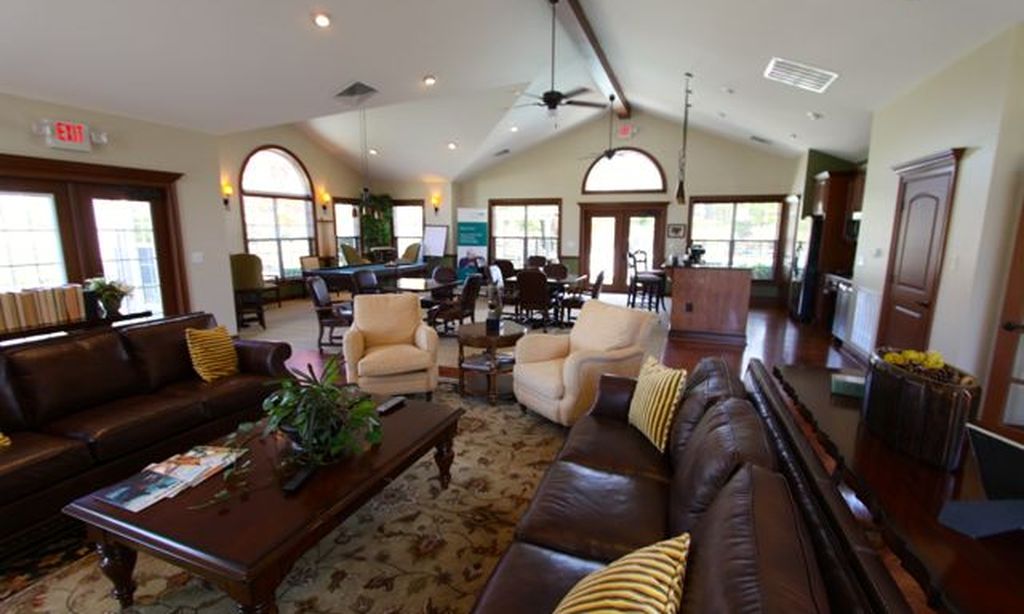 Clubhouse - 3,000 Sq. Ft.