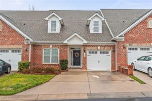 502 QUEENSBURY DR, WINSTON SALEM, NC
