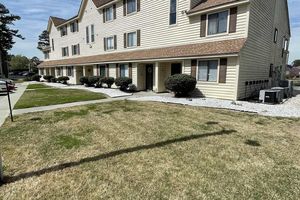510 FAIRWOOD LAKES DR, MYRTLE BEACH, SC