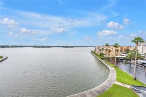 7700 SUN ISLAND DR 401, SOUTH PASADENA, FL