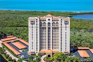 6585 NICHOLAS BLVD 503, NAPLES, FL