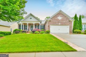 6714 AMHERST DR, HOSCHTON, GA