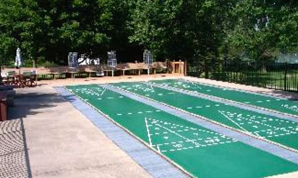 3 Shuffleboard Courts