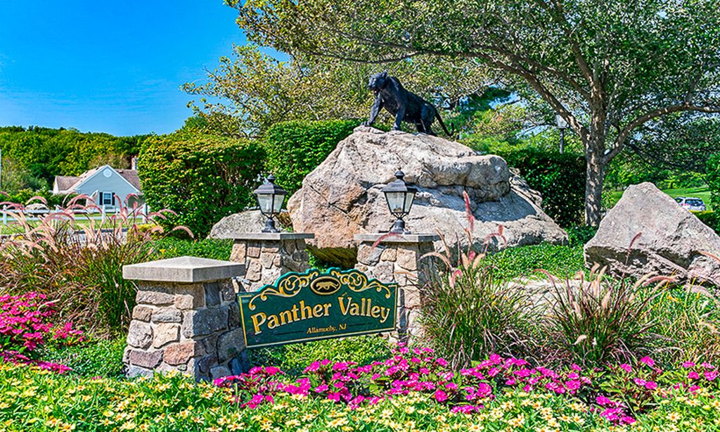 Community Entrance Sign