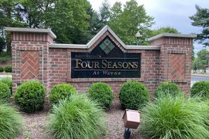 1407 FOUR SEASONS DR, WAYNE, NJ