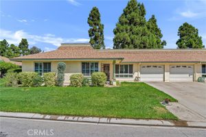6118 VILLAGE 6, CAMARILLO, CA