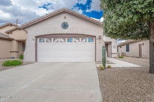 570 N TUNITCHA DR, GREEN VALLEY, AZ