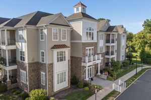 4104 ENCLAVE CIR, SOMERSET, NJ