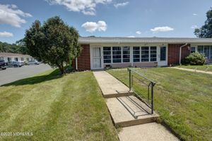 670 NEW CASTLE CT A, LAKEWOOD, NJ