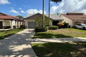 4928 BOXWOOD CIR, BOYNTON BEACH, FL