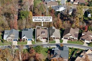 6723 SHOAL CREEK DR, DENVER, NC