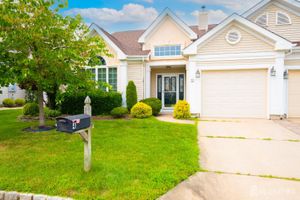 4 ABERDEEN WAY, MONROE, NJ