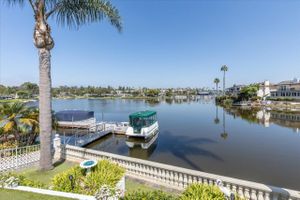 1462 LA LOMA DR, SAN MARCOS, CA