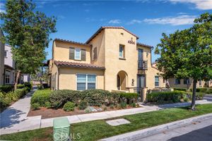 4304 OWENS ST 102, CORONA, CA