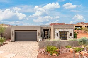 2085 N TUWEAP DR UNIT 32, ST GEORGE, UT