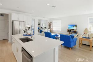 17806 TOP CT, SANTA CLARITA, CA