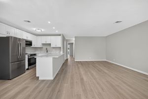 42 EASTHAMPTON B, WEST PALM BEACH, FL