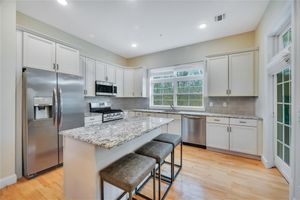 125 HALLEY DR, BLUE POINT, NY