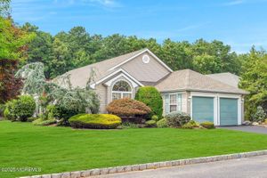 52 ROSEWOOD DR, LAKEWOOD, NJ