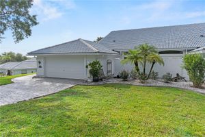 6048 TOPSAIL RD, LADY LAKE, FL