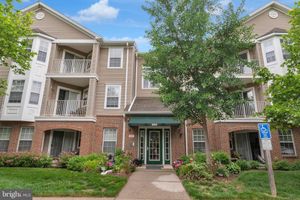 621 MOWAT CIR # 621, HAMILTON, NJ