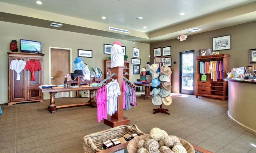 Pro Shop