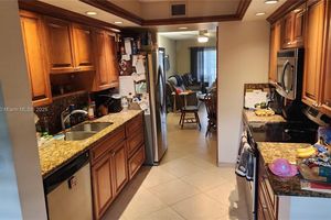 12500 SW 5TH CT 105M, PEMBROKE PINES, FL