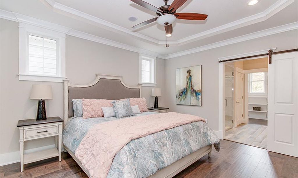 Model Master Bedroom