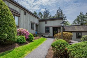 9B HERITAGE CIR # 9, SOUTHBURY, CT