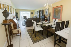 671 S HOLLYBROOK DR 302, PEMBROKE PINES, FL