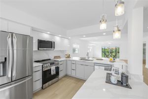 12900 SW 7TH CT 301B, PEMBROKE PINES, FL