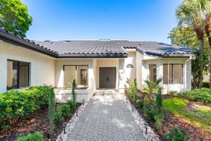 70 BRISTOL DR, BOYNTON BEACH, FL