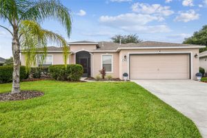 27435 STONEY BROOK DR, LEESBURG, FL